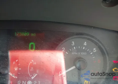 2010 Mercury Grand Marquis Ls (Fleet Only) from USA, damaged, VIN 2MEBM7FV0AX636752